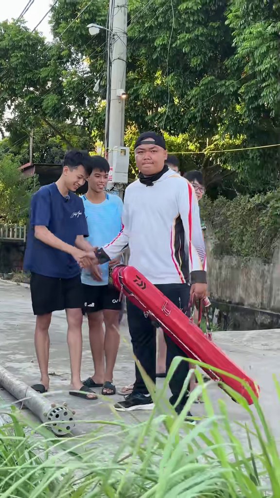 Săn trắm đen hồ Đồng Bình (Hải Dương): lạc đường 2 tiếng, Huân Fishing chạm 9 bắt 7