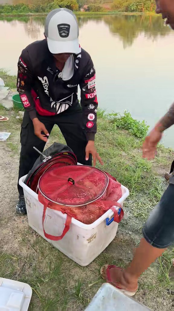 Nhấc rọng đi cân cuối ca 10 tiếng - Câu chép ốc hồ Suối Hai Ba Vì: Cao Thiện được 18 con, 47 cân