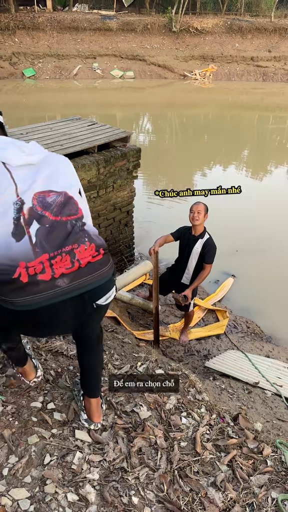 Hỏi chủ hồ về hồ câu Văn Đông - Hồ Văn Đông vé 250k: Cao Thiện câu 9 con chép, gãy ngọn cần vẫn lãi 600k